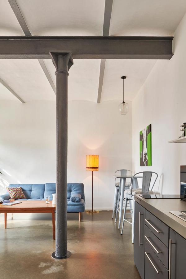 Re~Barn - Modern Country Stay Essel Buitenkant foto