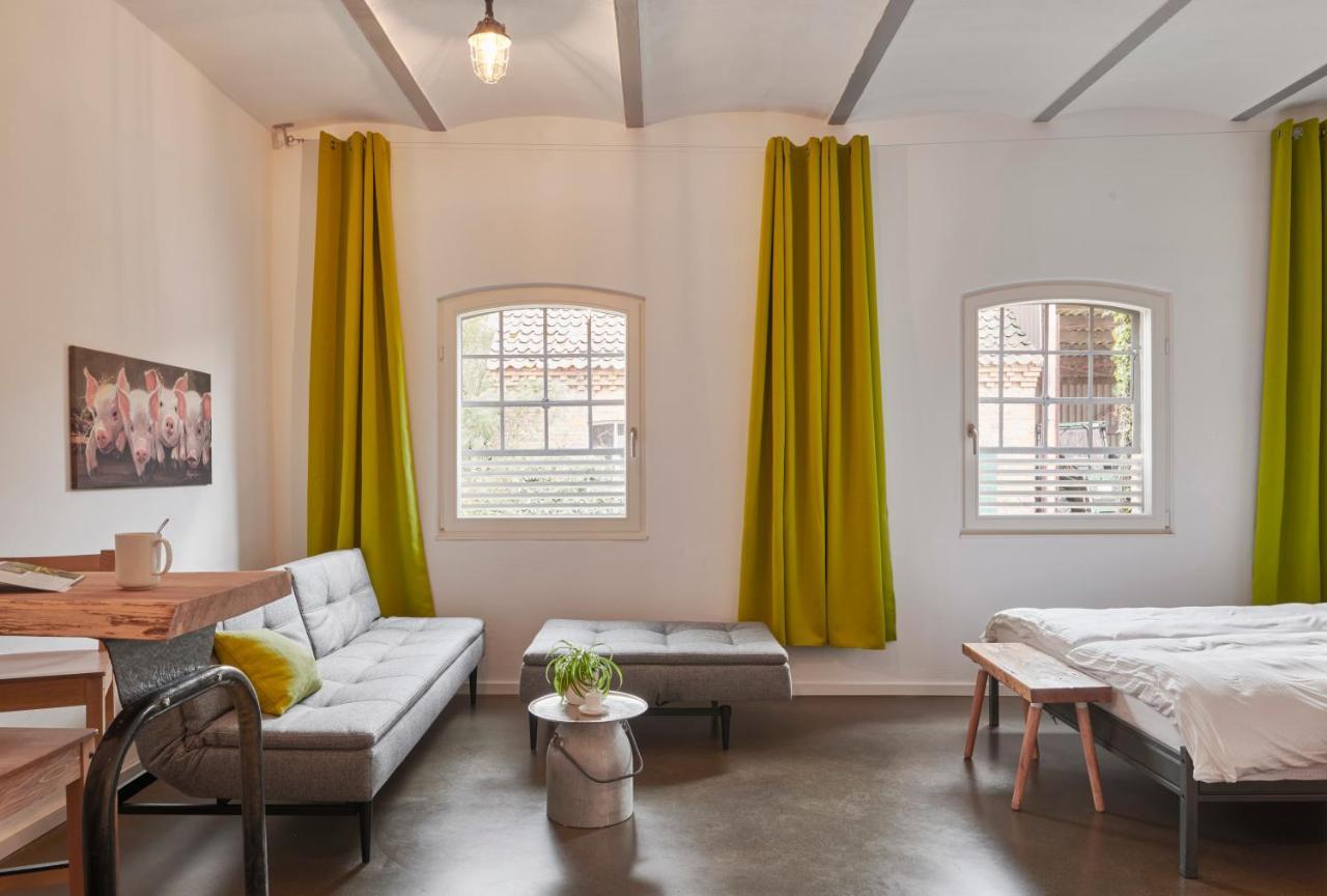 Re~Barn - Modern Country Stay Essel Buitenkant foto