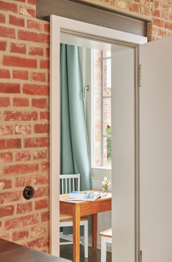 Re~Barn - Modern Country Stay Essel Buitenkant foto